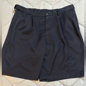 Men's Classic Hager  black  Pleated Shorts size 36